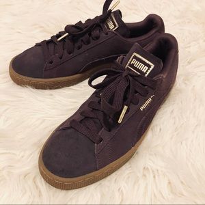 PUMA SUEDE CLASSIC RED BURGUNDY WOMANS SNEAKER SIZE 7.5